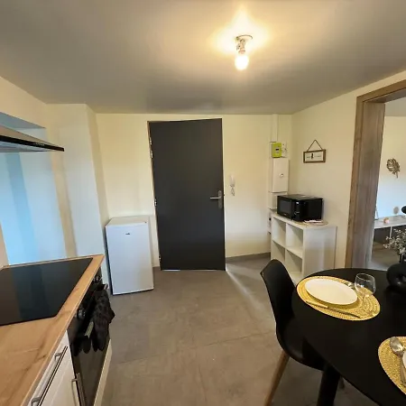 Quietude Au Bord Du Rhin アパート